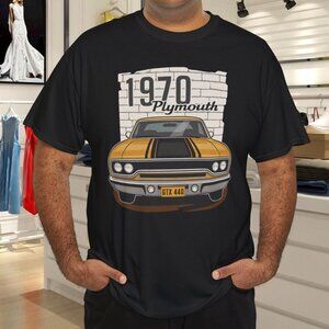 1970 Plymouth GTX 440 Muscle Car Front View Classic Vintage Mopar T-Shirt
